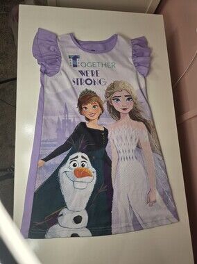 Disney Frozen Lavender Nightgown Size 6